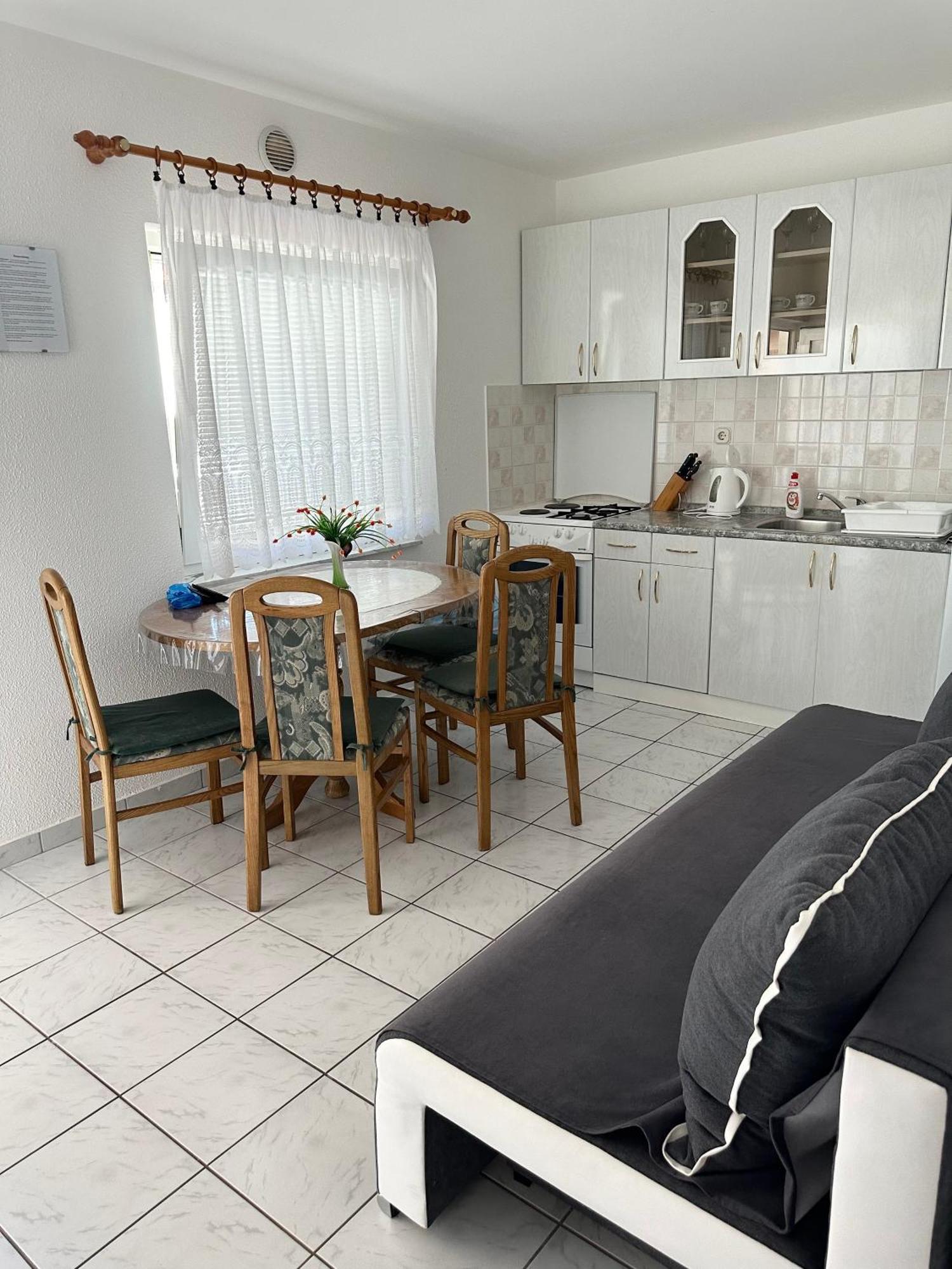 Apartmani Bermanec Vir Ngoại thất bức ảnh